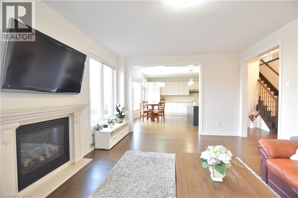 512 Terrington Crescent Property Photo 7