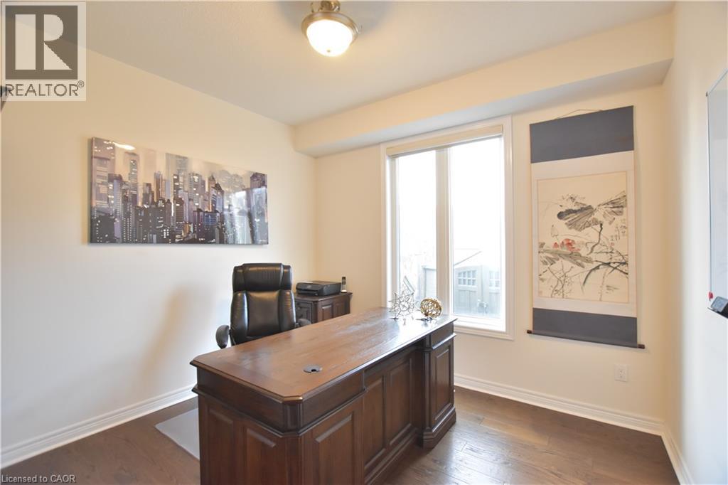 512 Terrington Crescent Property Photo 15