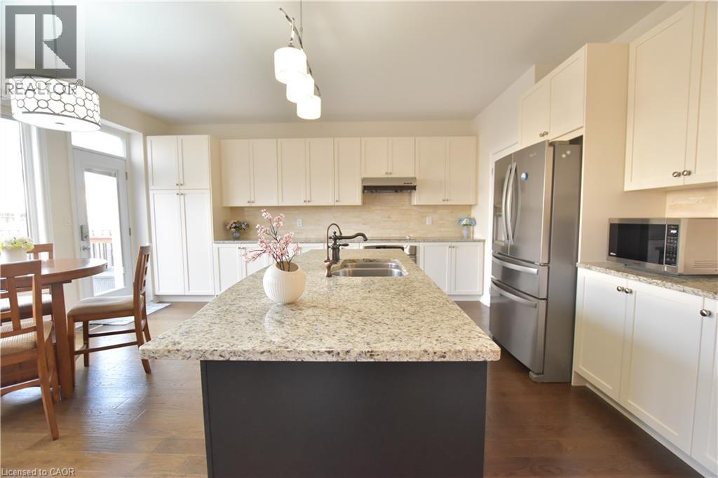 512 Terrington Crescent Property Photo 21