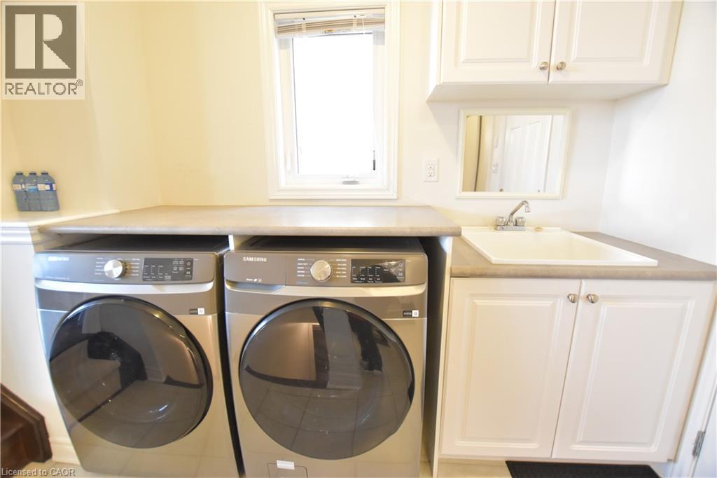 512 Terrington Crescent Property Photo 23