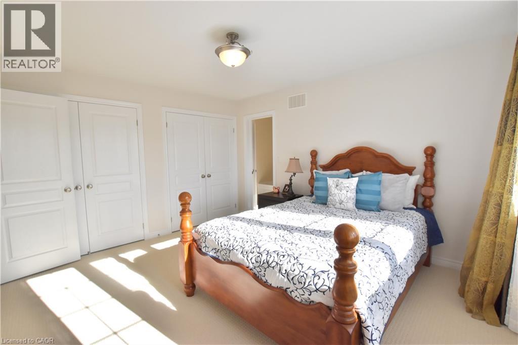 512 Terrington Crescent Property Photo 36