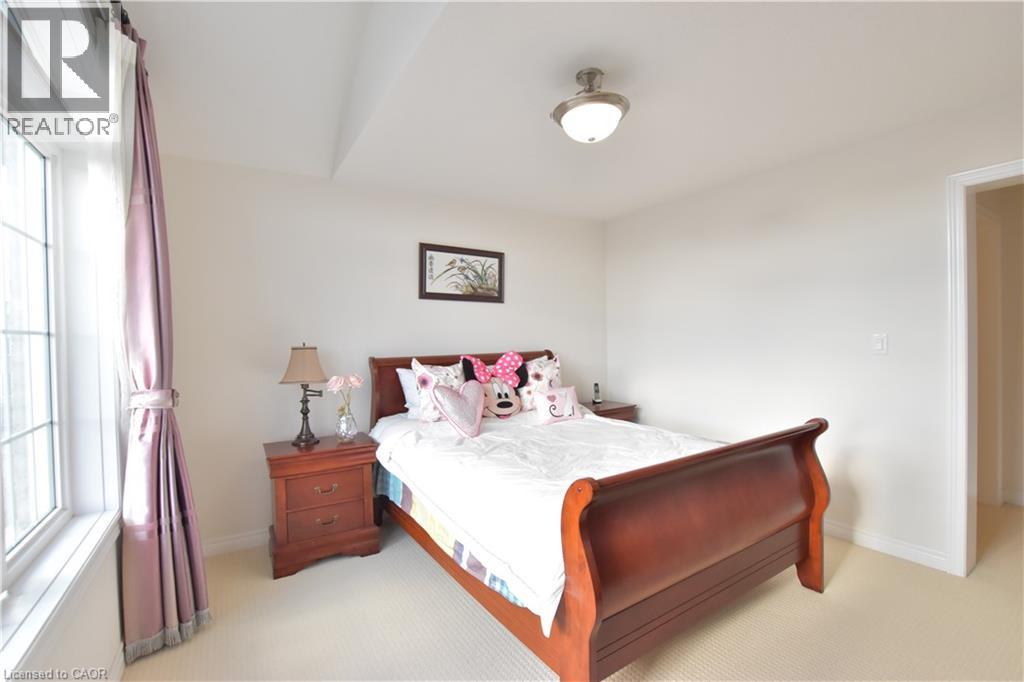 512 Terrington Crescent Property Photo 39