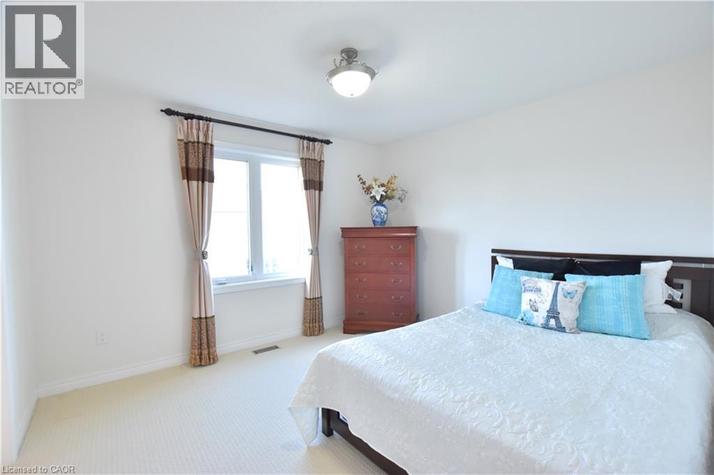 512 Terrington Crescent Property Photo 42