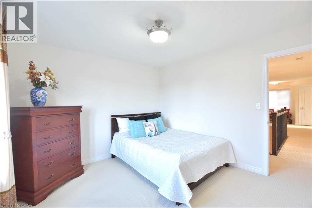512 Terrington Crescent Property Photo 43