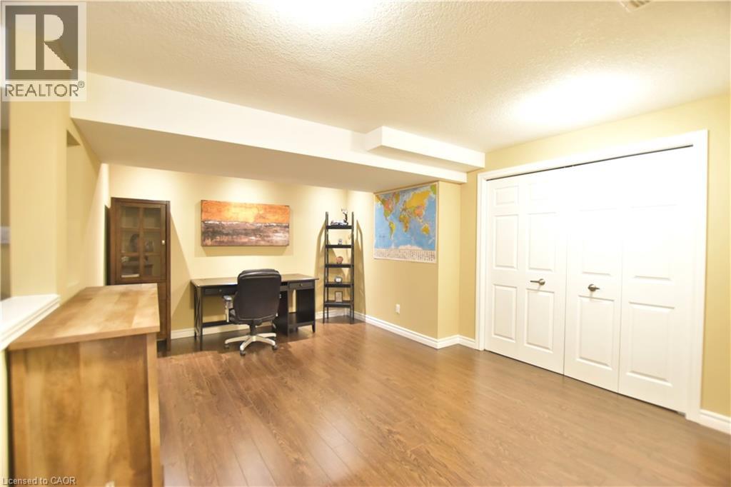 512 Terrington Crescent Property Photo 49