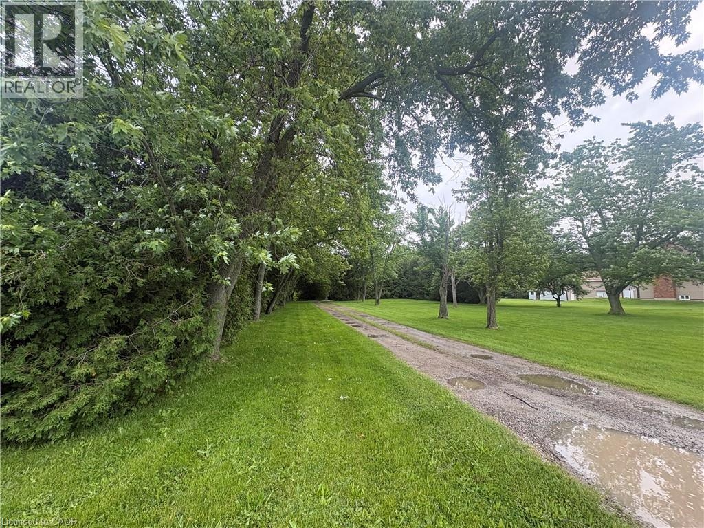 165 E Ridge Road E Property Photo 1