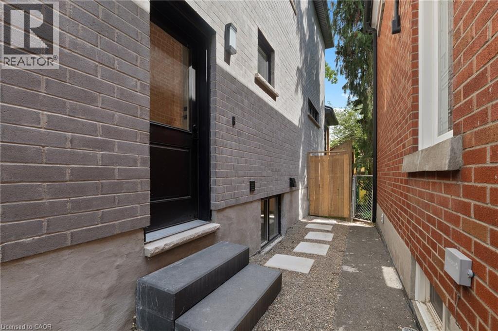 5 Marina Avenue Property Photo 3