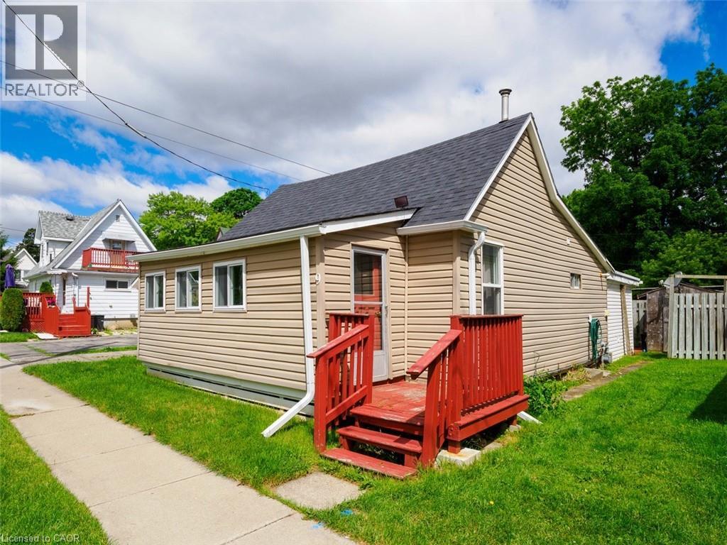 9 Marshall Lane Property Photo 1