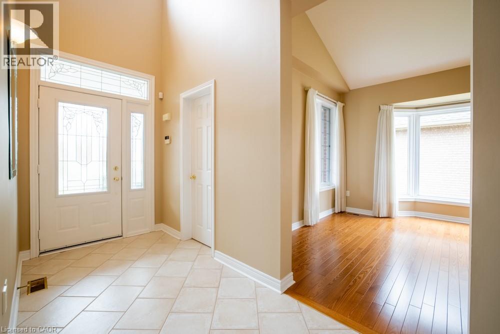 8 Sophie Court Property Photo 6
