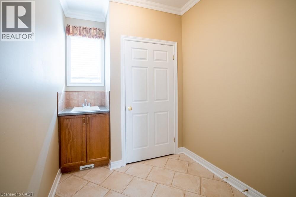 8 Sophie Court Property Photo 22