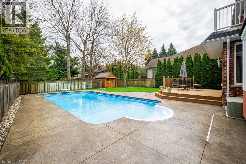 8 Sophie Court Property Photo 41
