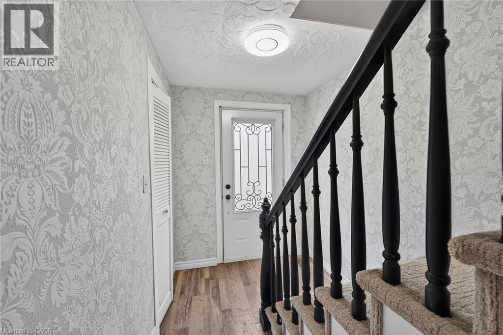 3555 Campden Road Property Photo 19