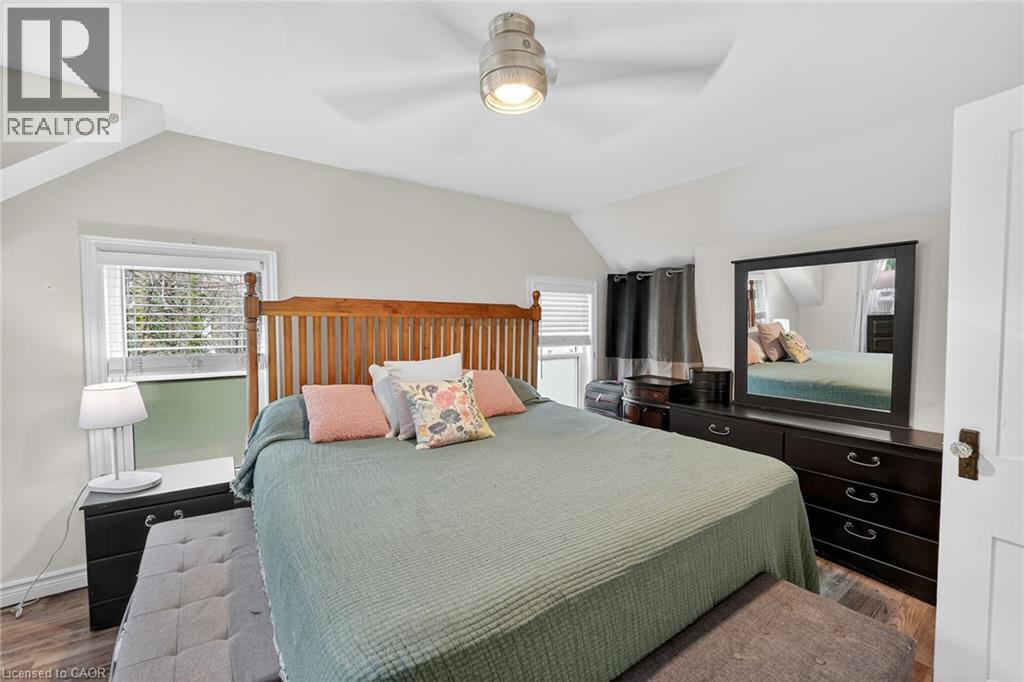 3555 Campden Road Property Photo 23