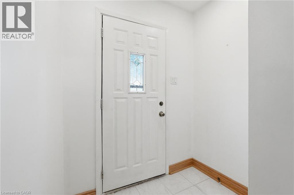 58 Onslow Court Property Photo 4