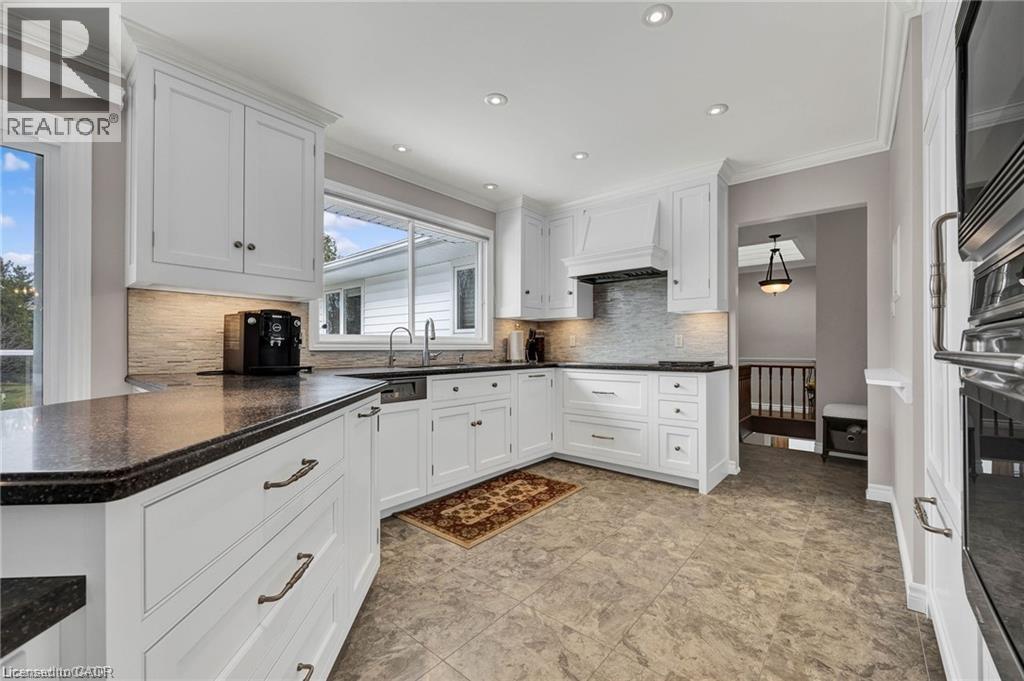 10566 Second Line Property Photo 8