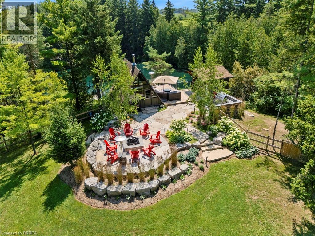 182 Governors Road E Property Photo 3