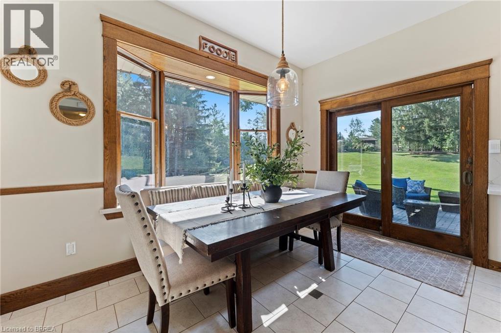 182 Governors Road E Property Photo 6