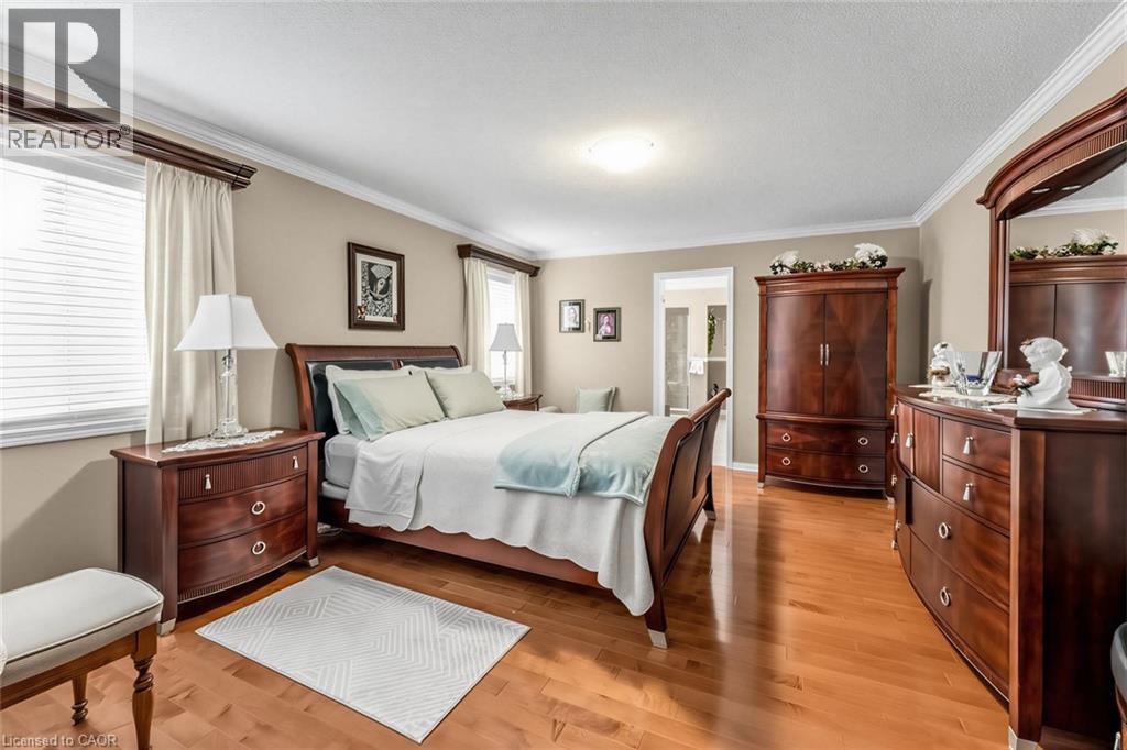 1098 Hepburn Road Property Photo 16