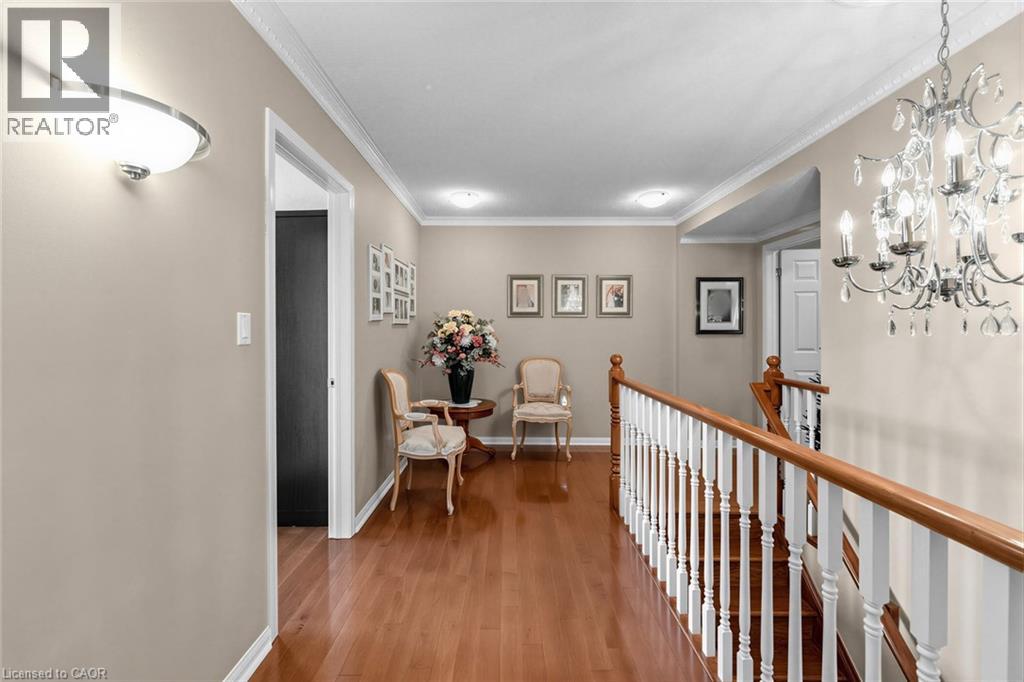 1098 Hepburn Road Property Photo 19