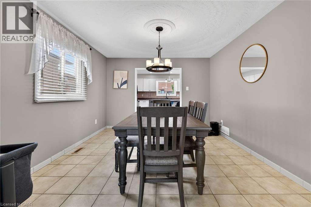 34 Capri Crescent Property Photo 19