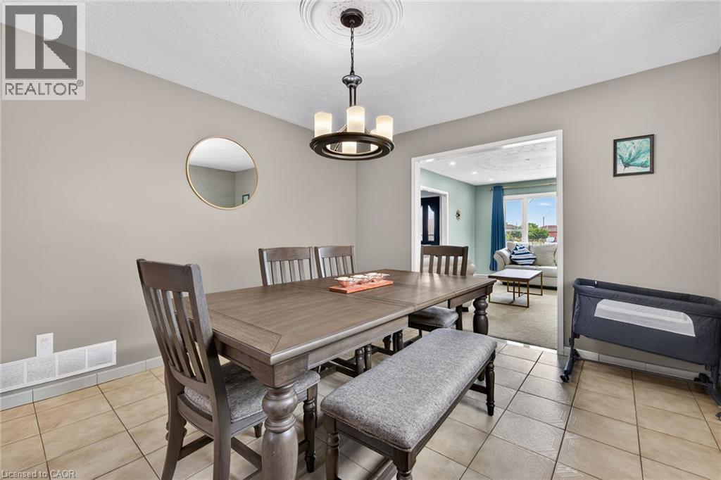 34 Capri Crescent Property Photo 20