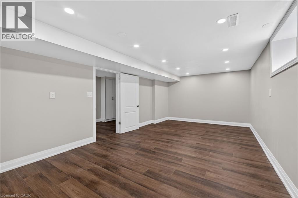 34 Capri Crescent Property Photo 40