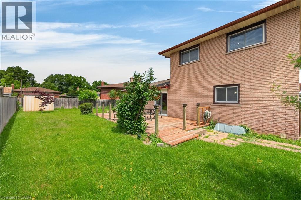34 Capri Crescent Property Photo 47