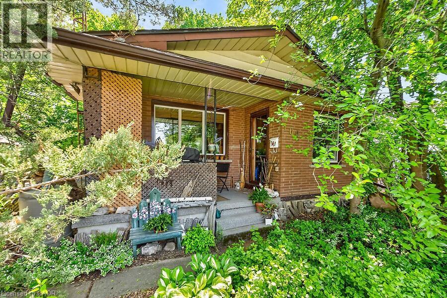104 TEAL Avenue