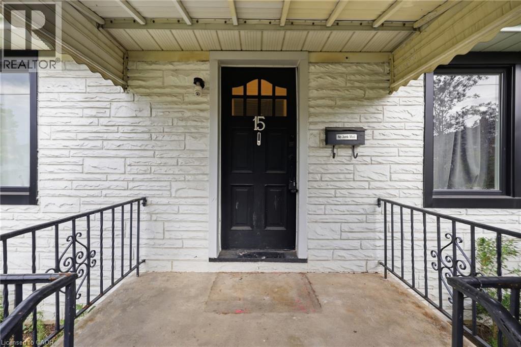 15 West 1st Street Property Photo 7