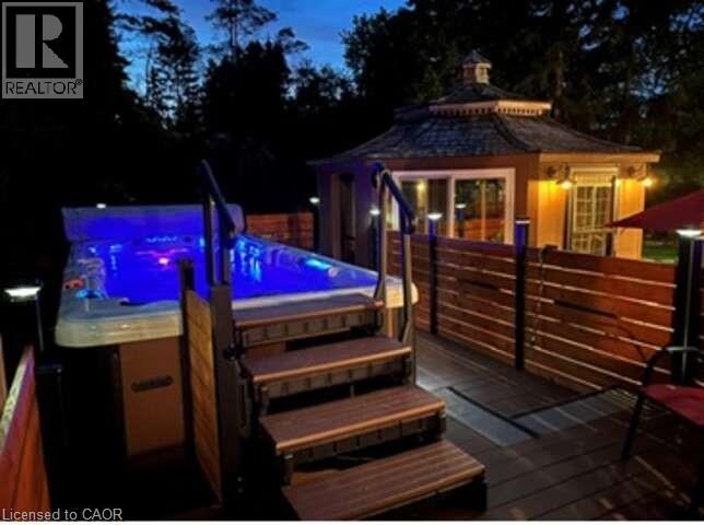 527 River Road Property Photo 16