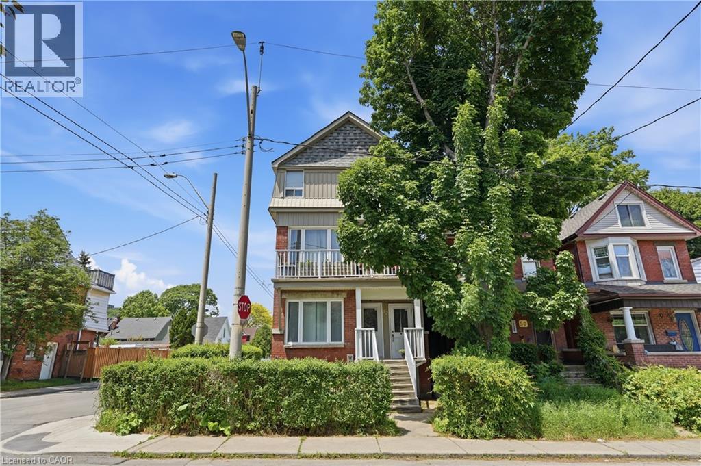 52 CEDAR Avenue Property Photo 1