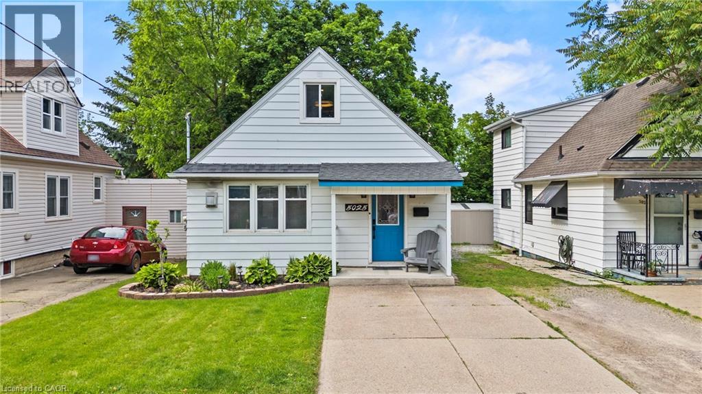 5025 Albert Street Property Photo 1