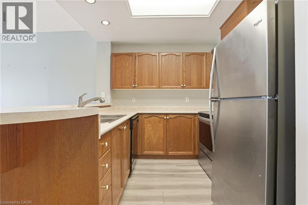 210 Main Street E Unit# 202 Property Photo 8