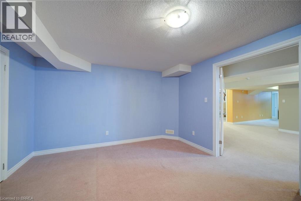 44 Mcqueen Drive Property Photo 42