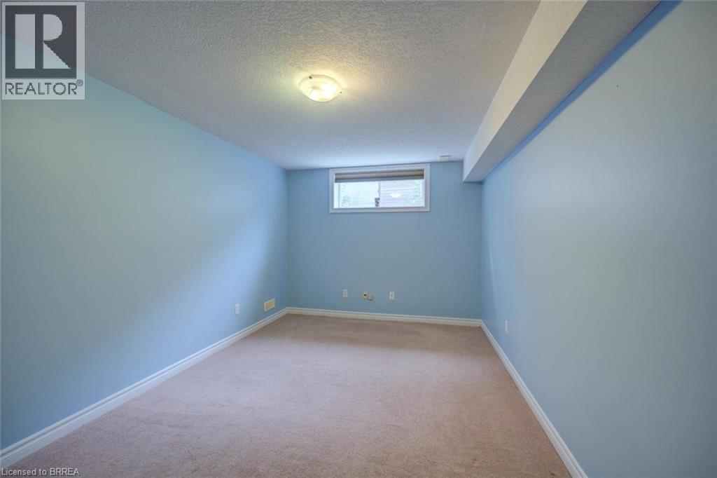 44 Mcqueen Drive Property Photo 44
