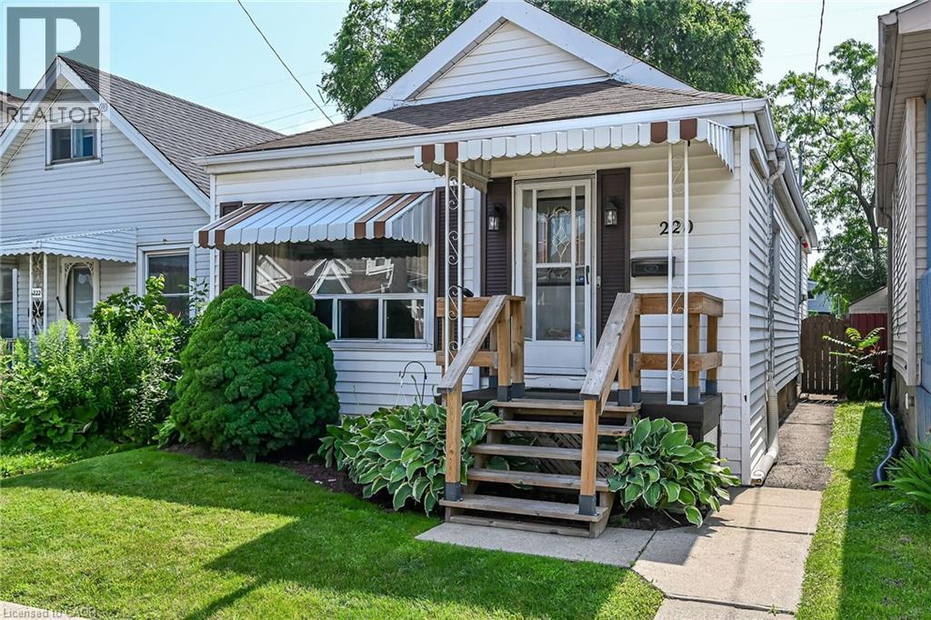 220 Paling Avenue Property Photo 43