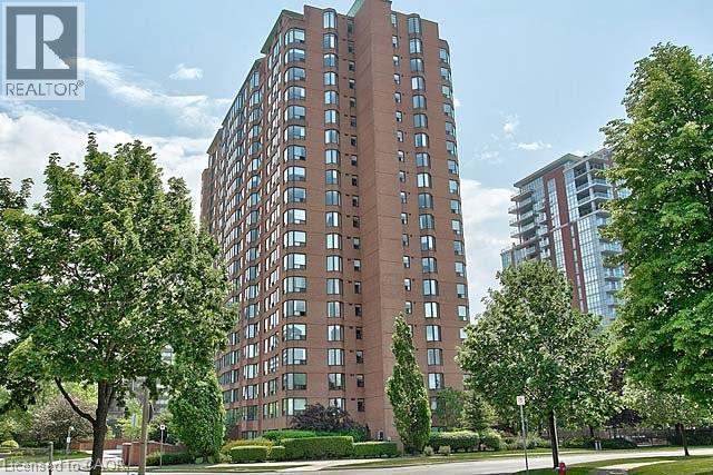 1270 Maple Crossing Unit# 606 Photo de la propriété 1