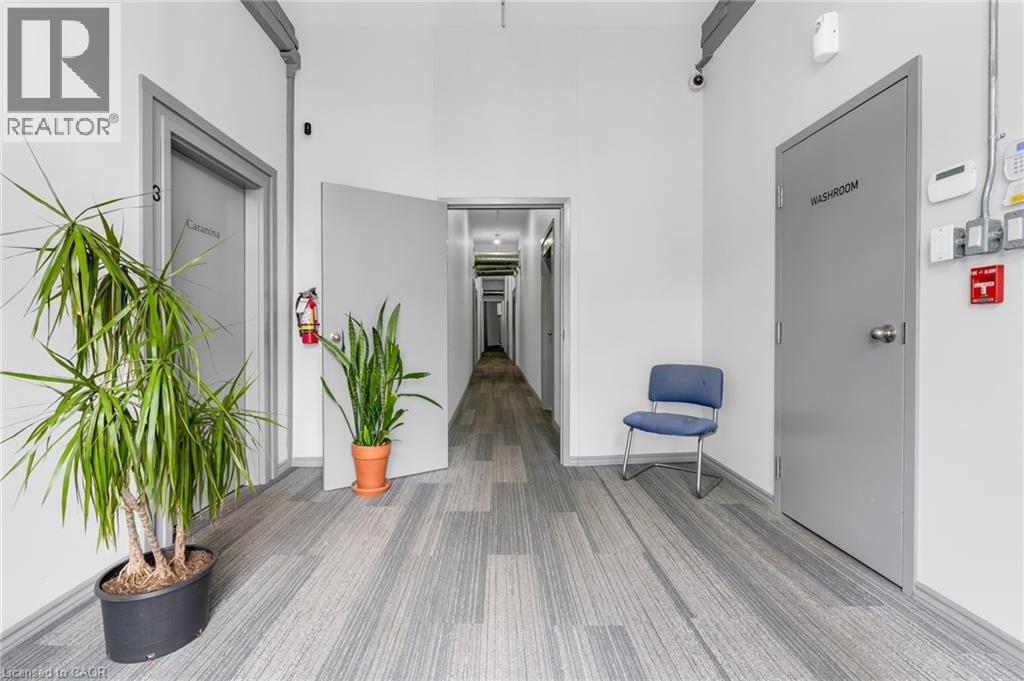 16 MYRTLE Avenue Unit# 4 Property Photo 1