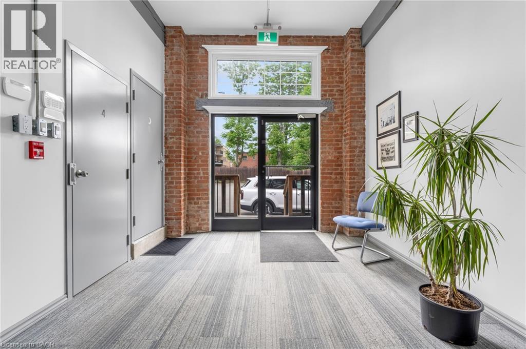 16 Myrtle Avenue Unit# 9b Property Photo 1