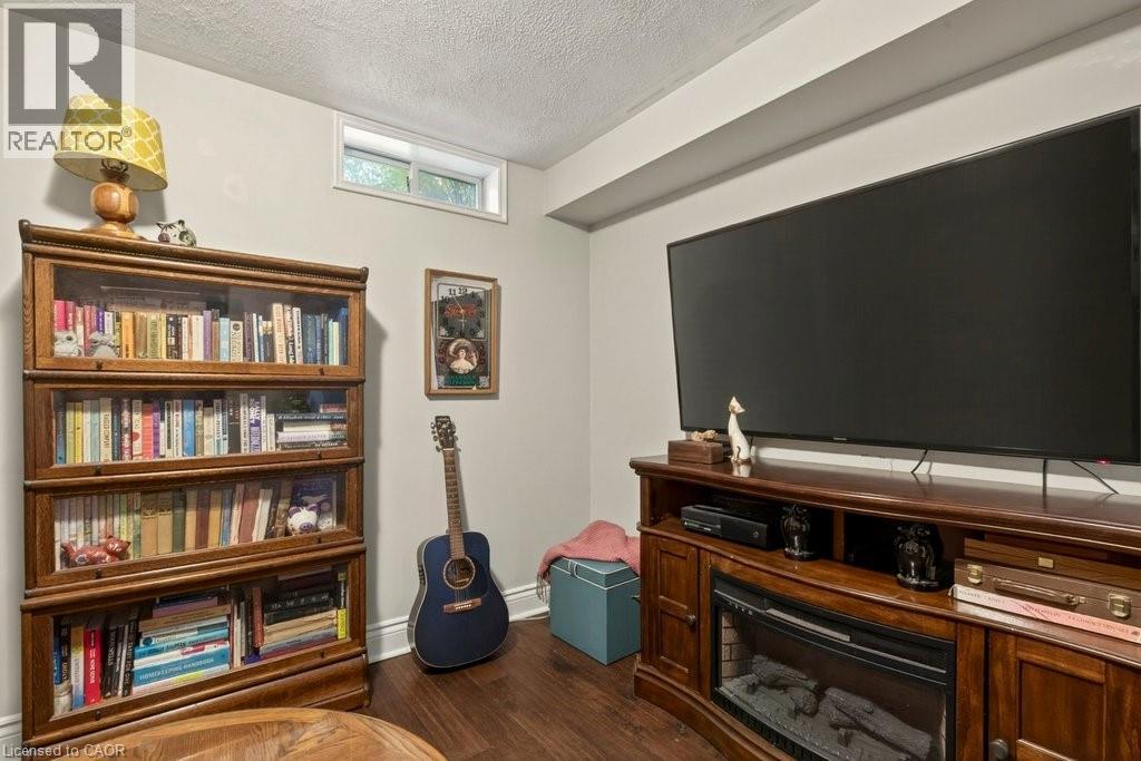 100 Beddoe Drive Unit# 21 Property Photo 39