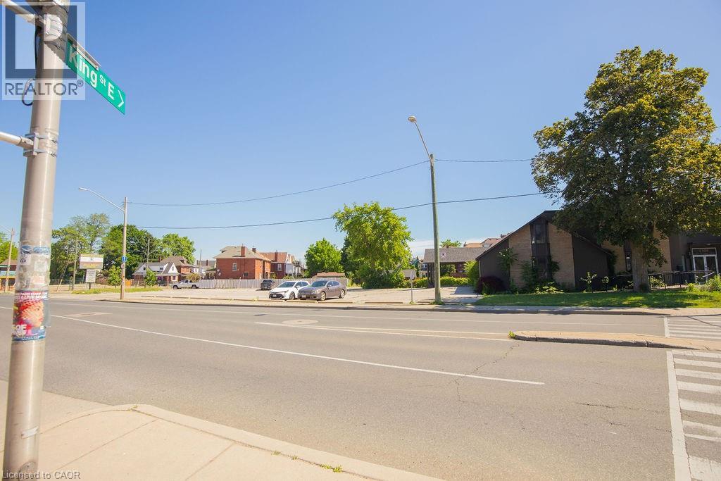 1309 King Street Property Photo 29
