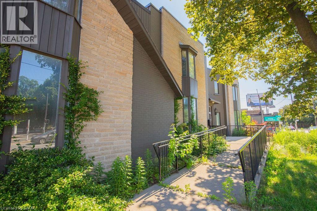 1309 King Street Property Photo 37