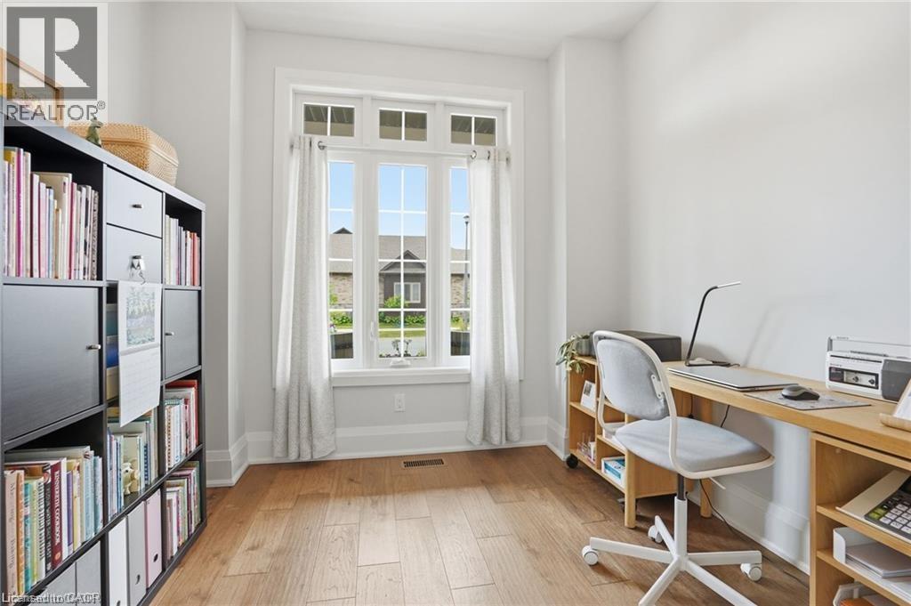 59 Swan Avenue Property Photo 17