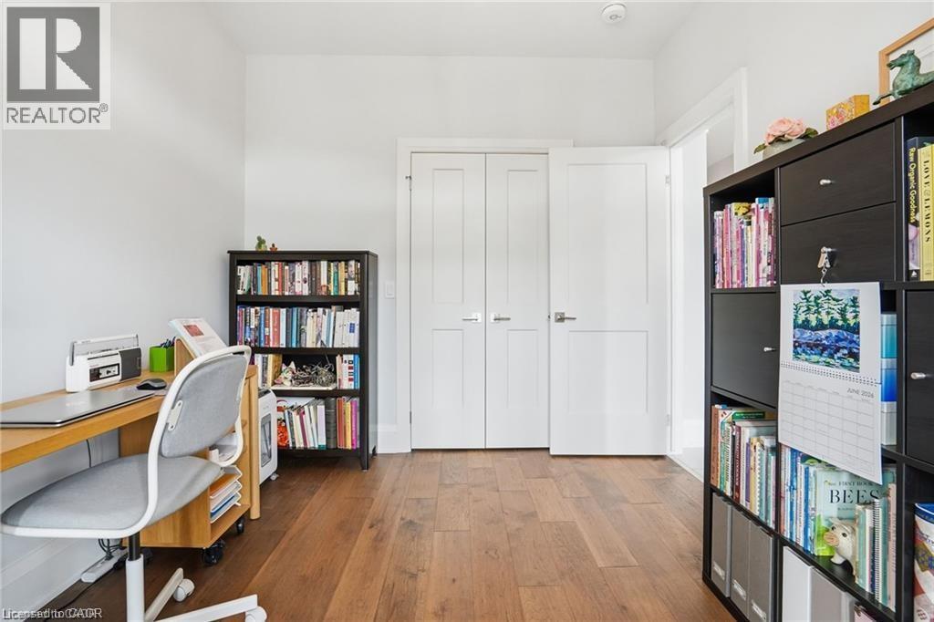 59 Swan Avenue Property Photo 18