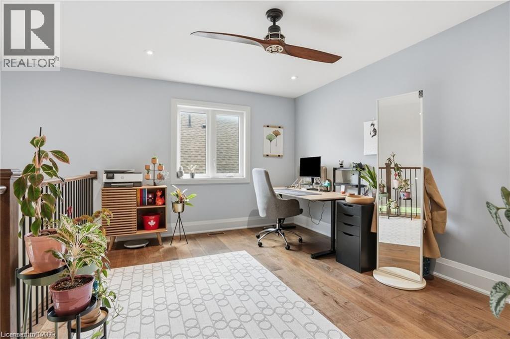 59 Swan Avenue Property Photo 23