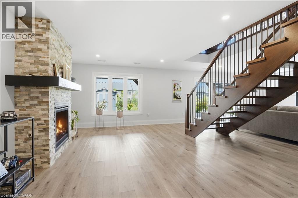 59 Swan Avenue Property Photo 27
