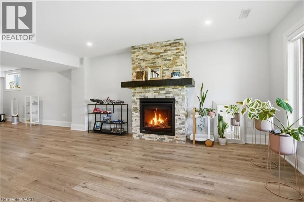 59 Swan Avenue Property Photo 30