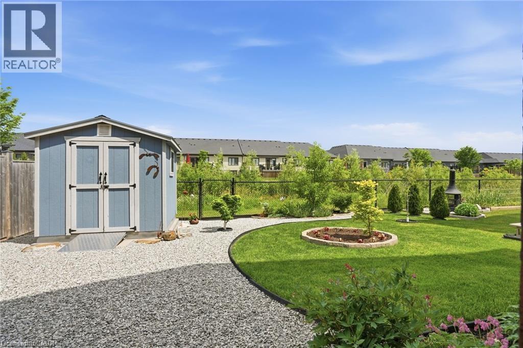 59 Swan Avenue Property Photo 40