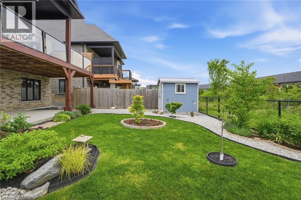 59 Swan Avenue Property Photo 44
