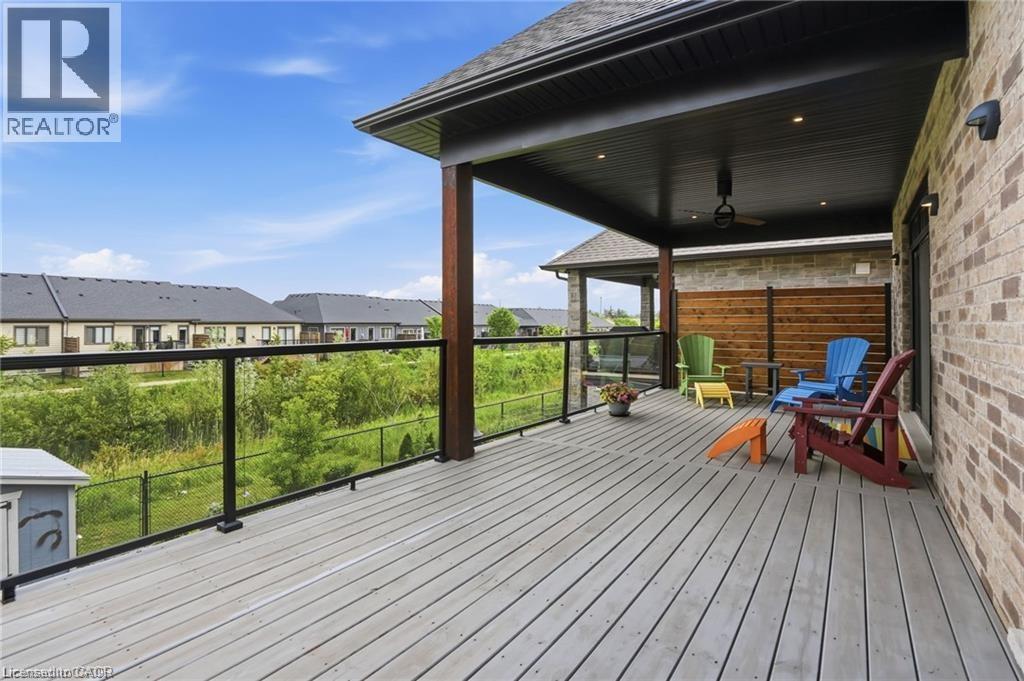59 Swan Avenue Property Photo 47